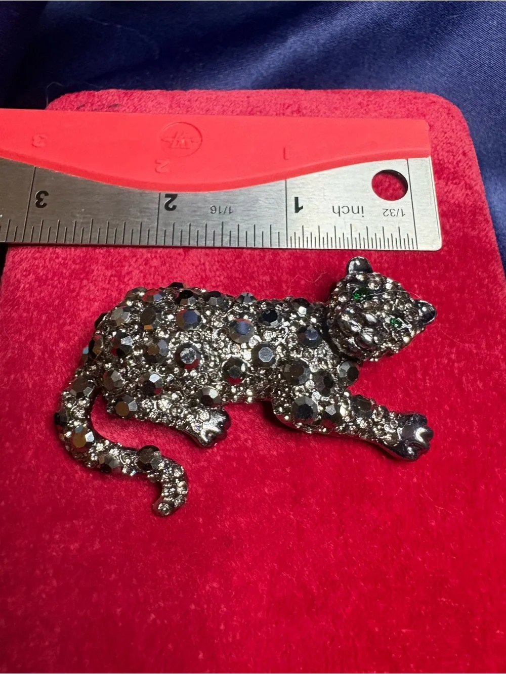 Brooch Cat Embellished Black Crystal Green Eyes Large Statement
